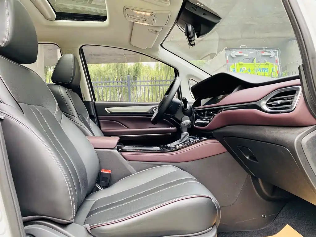 GAC Motor Trumpchi M6