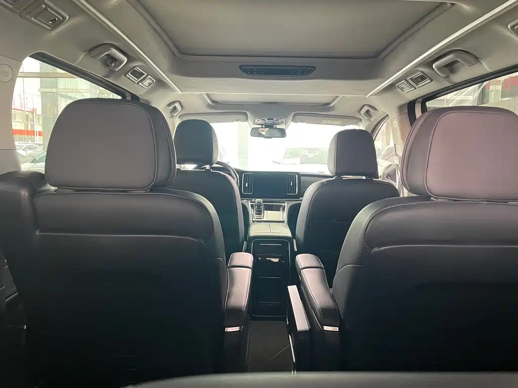GAC Motor Trumpchi M8