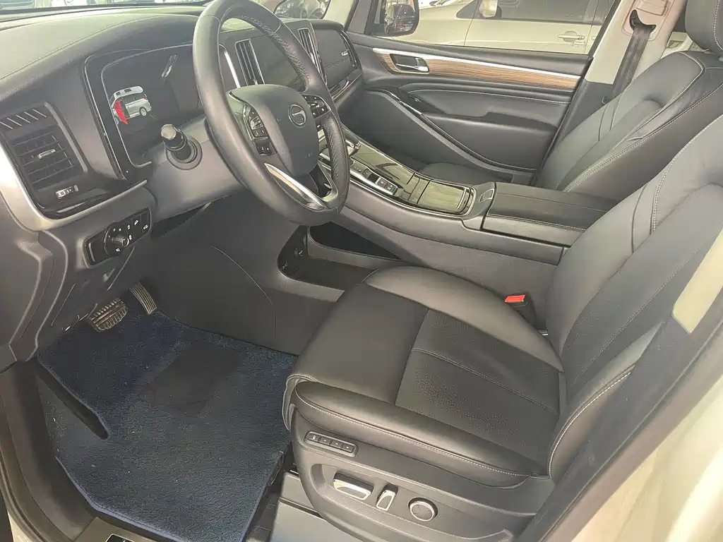 GAC Motor Trumpchi M8