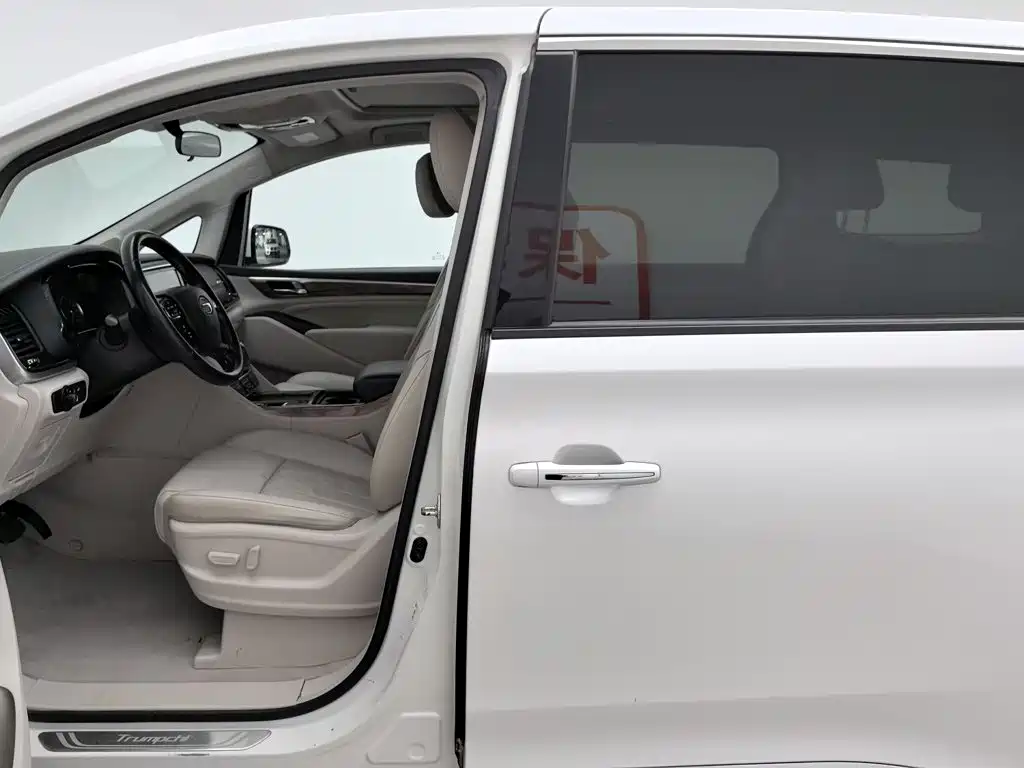 GAC Motor Trumpchi M8