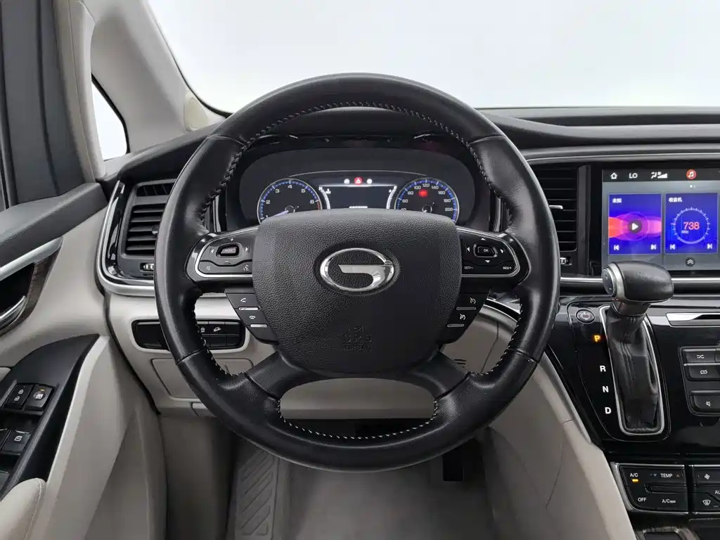 GAC Motor Trumpchi M8