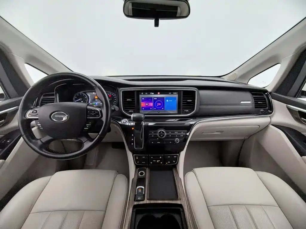 GAC Motor Trumpchi M8