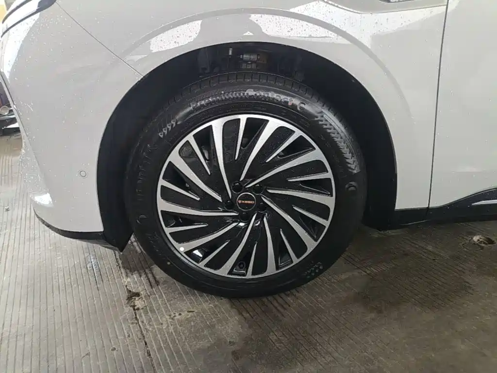 Exeed Xingjiyuan ET