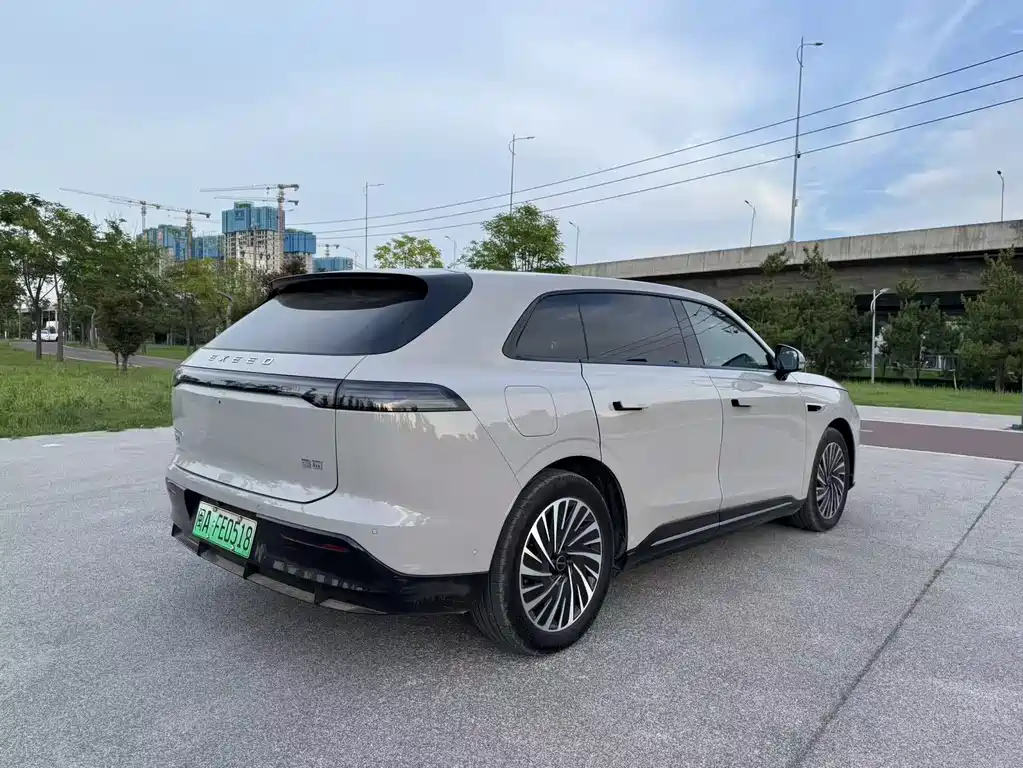 Exeed Xingjiyuan ET