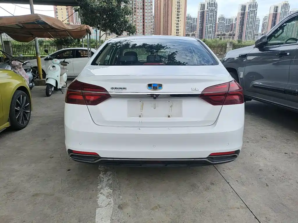 Geely Emgrand