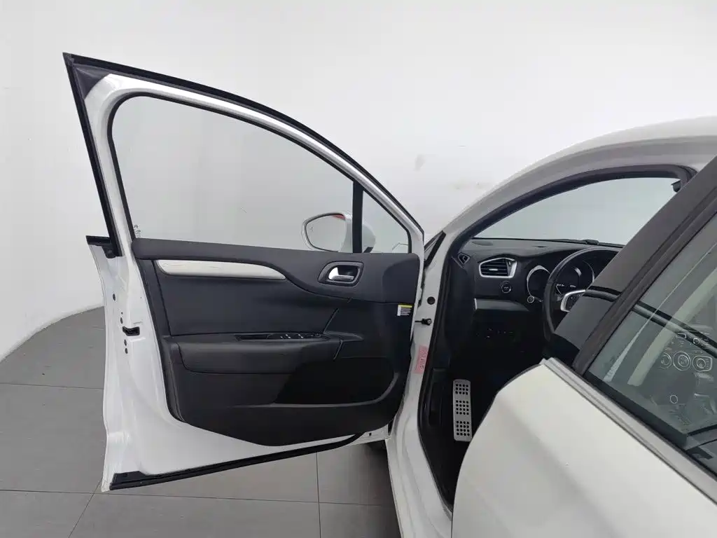 Citroen C4L