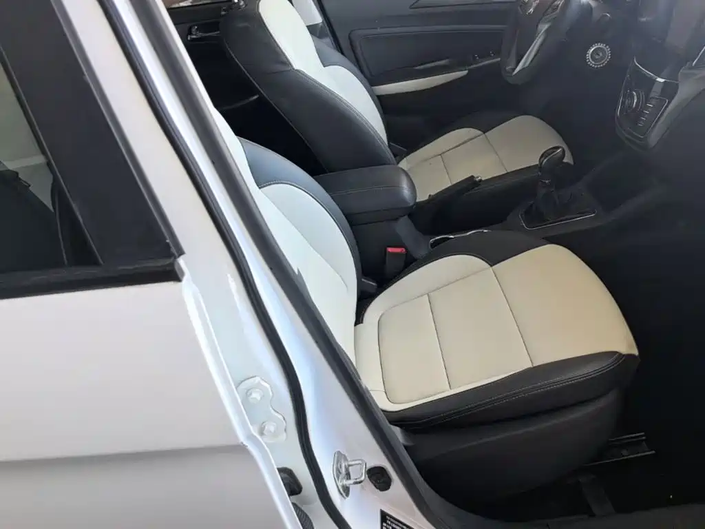 Changan CS35