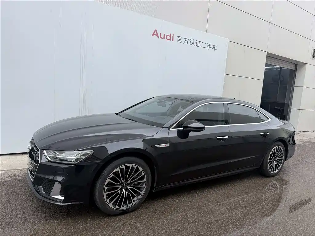 Audi A7L