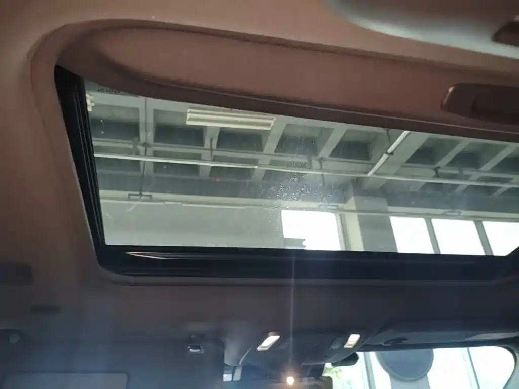 Toyota Granvia