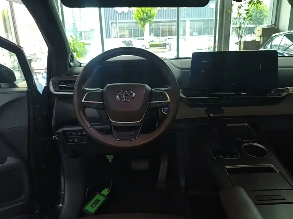 Toyota Granvia