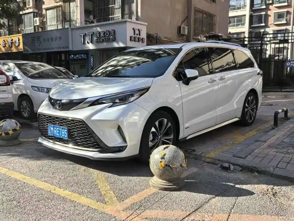 Toyota Granvia
