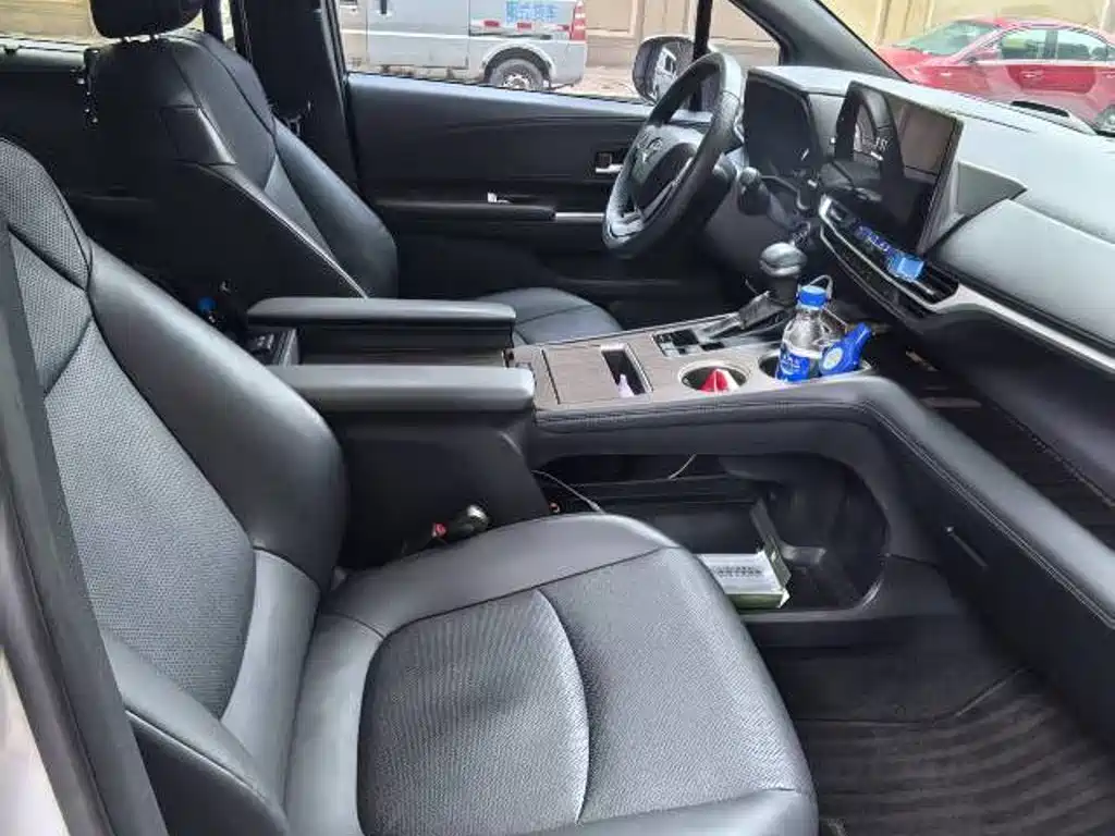 Toyota Granvia