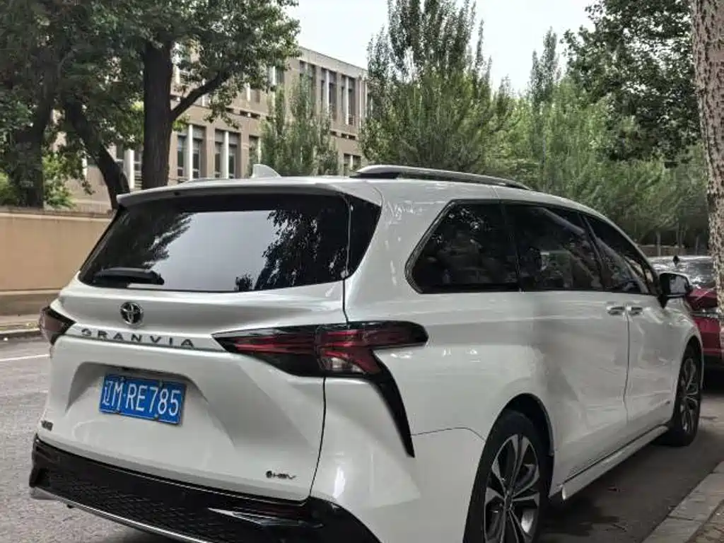 Toyota Granvia