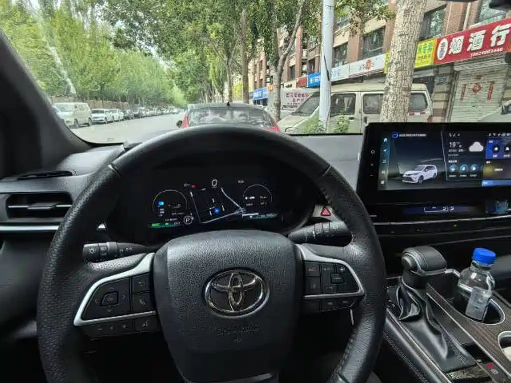 Toyota Granvia