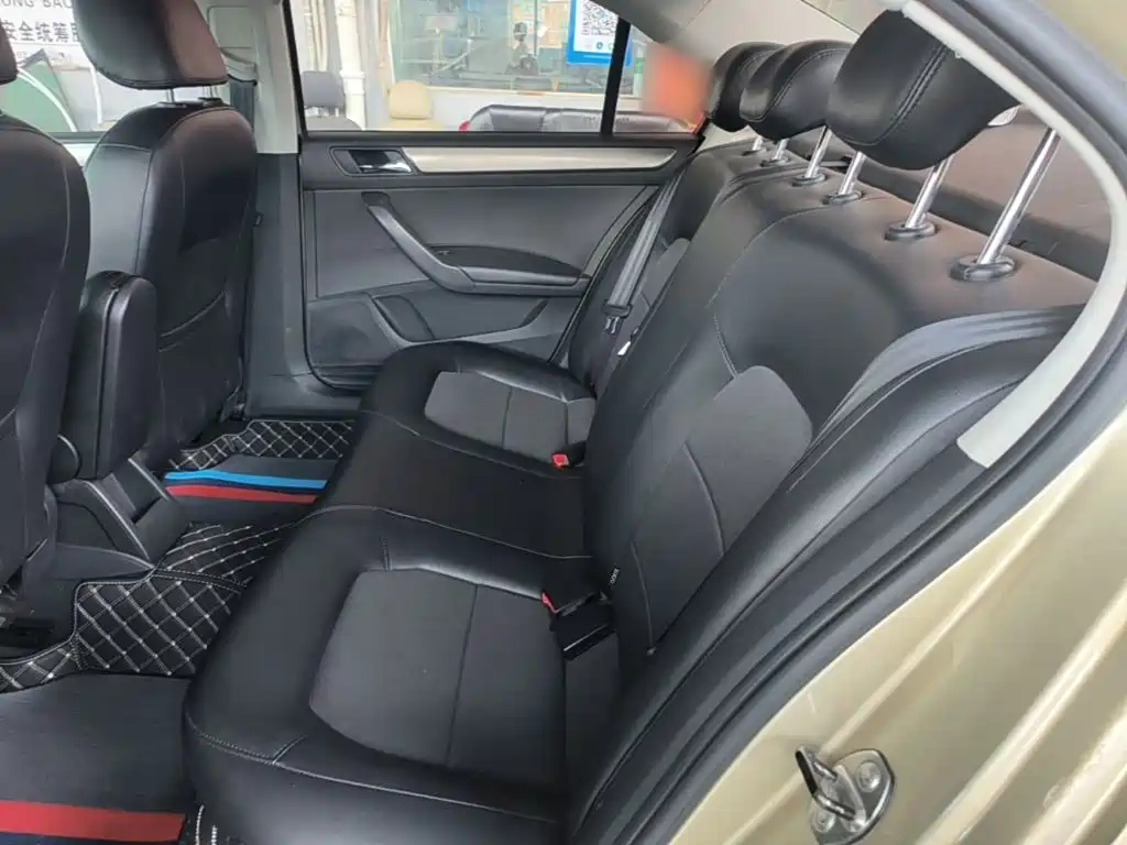 Volkswagen Santana