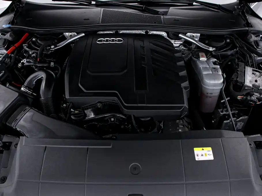 Audi A7L