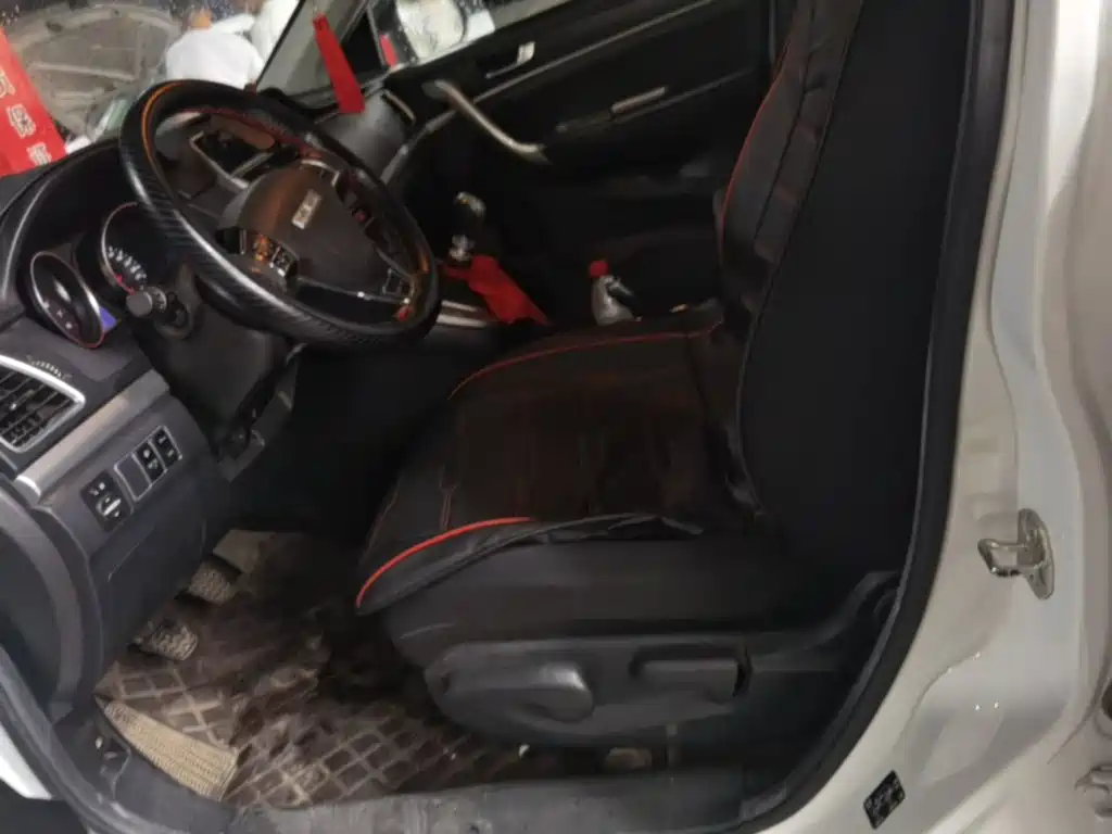 Haval M6