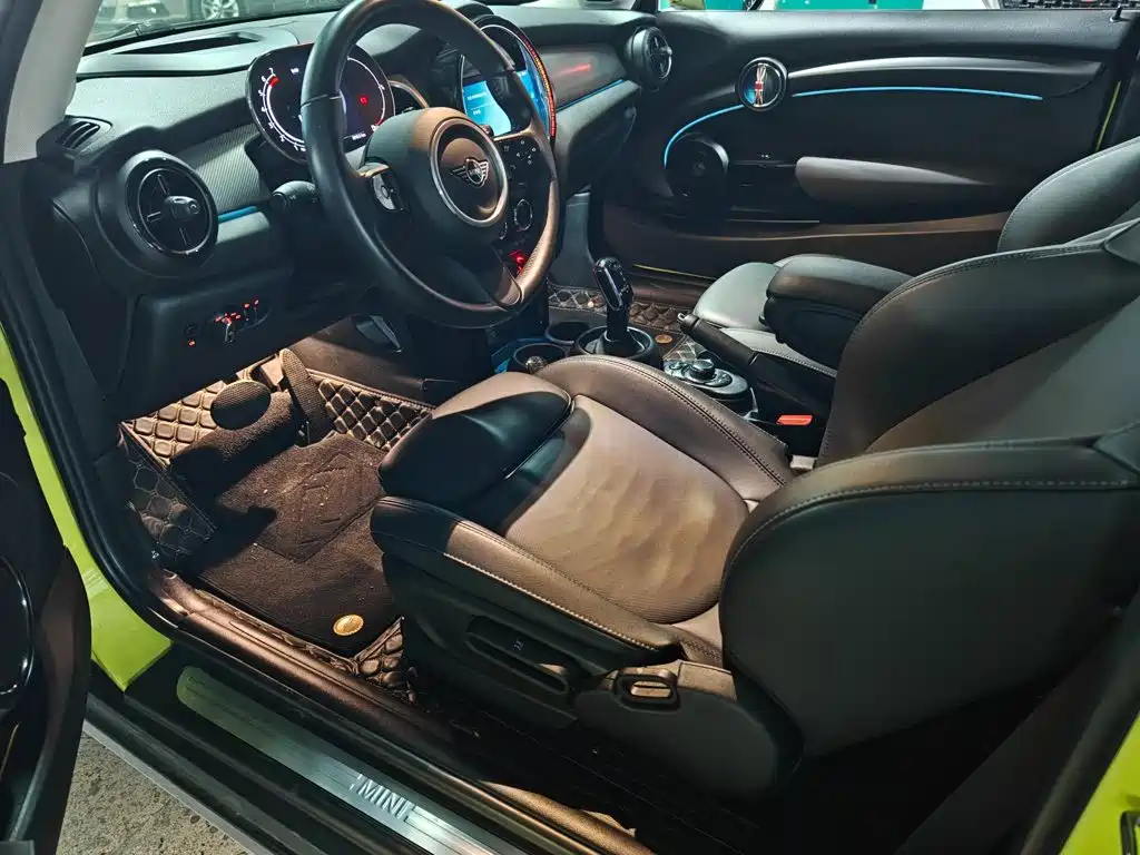 MINI Mini