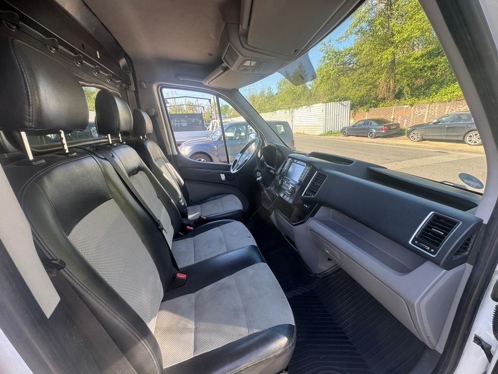 Hyundai H350
