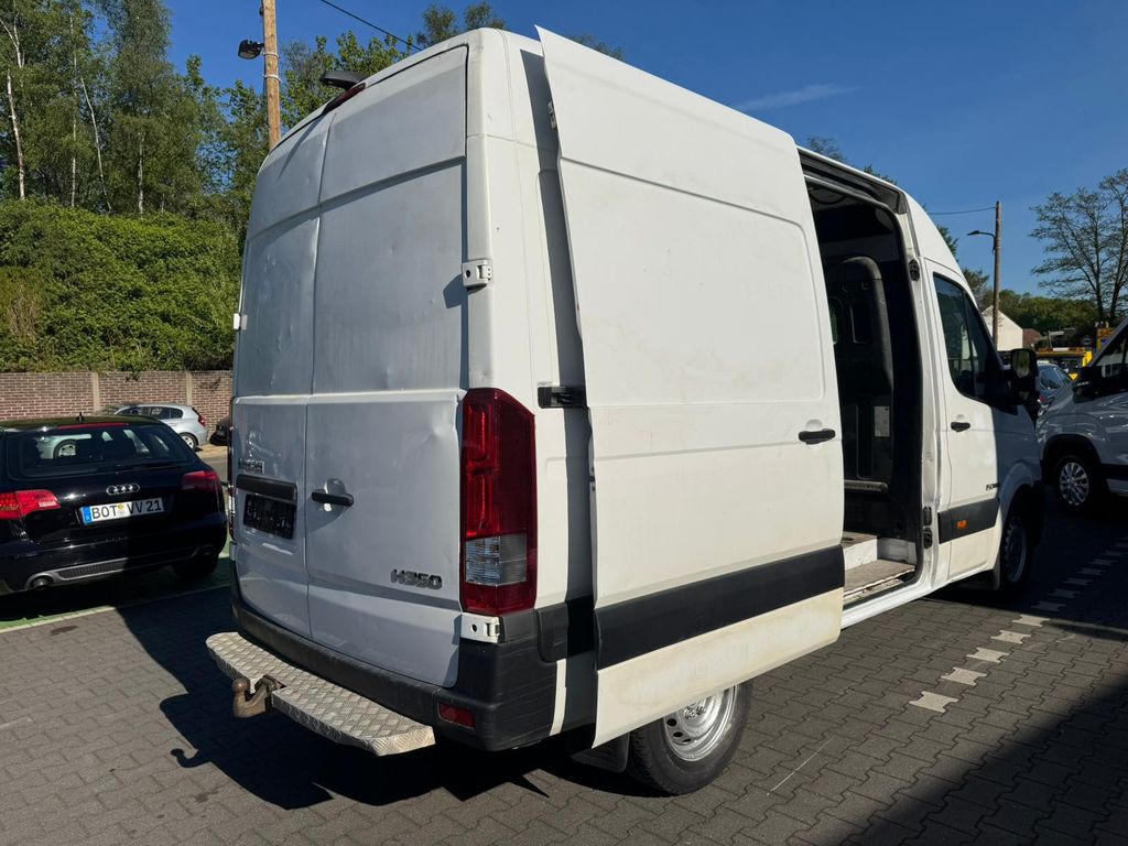Hyundai H350