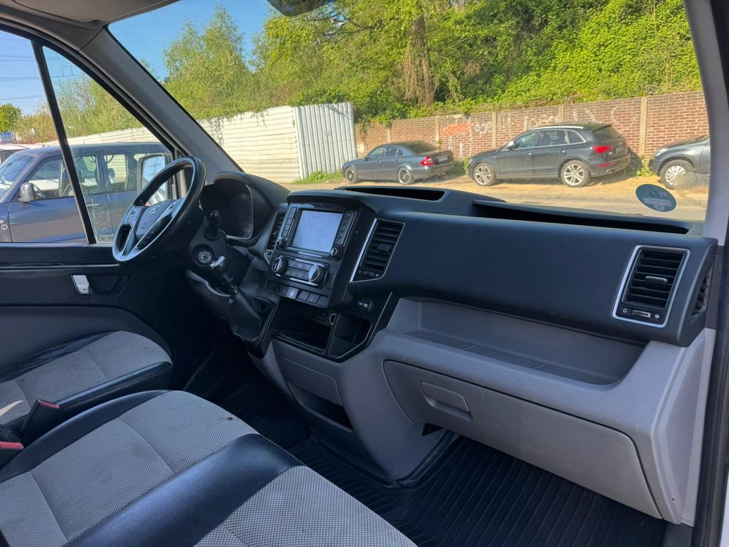 Hyundai H350