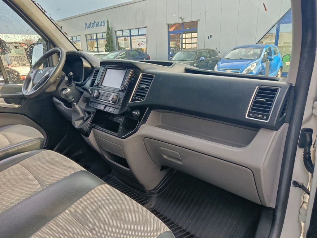 Hyundai H350