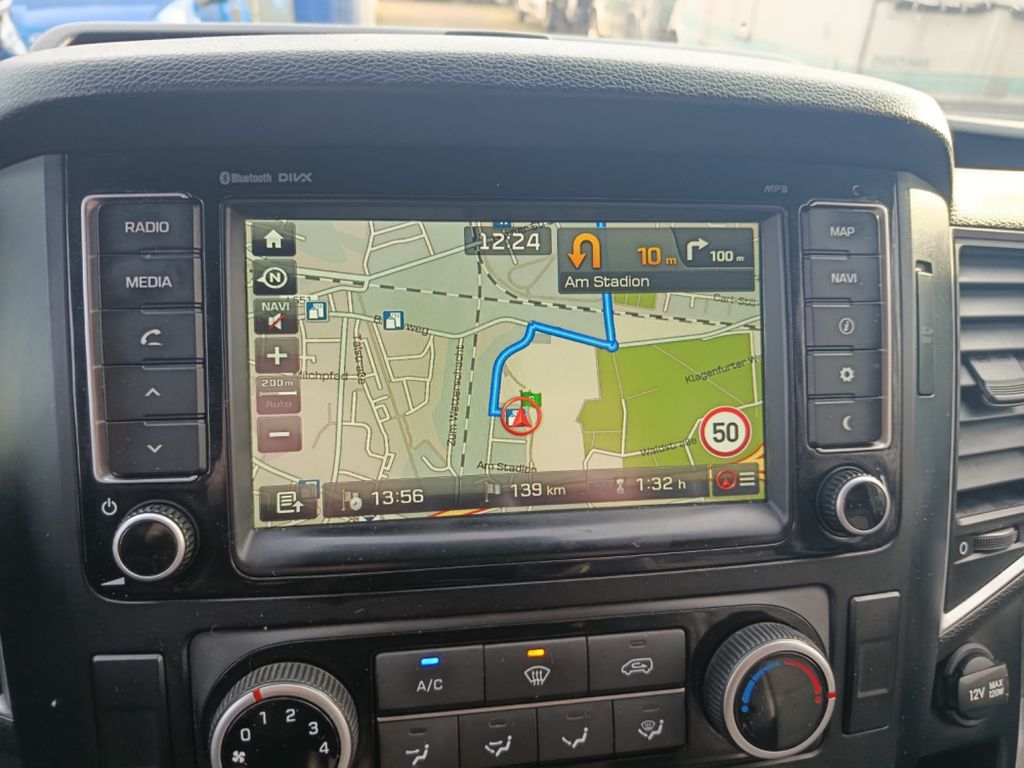 Hyundai H350