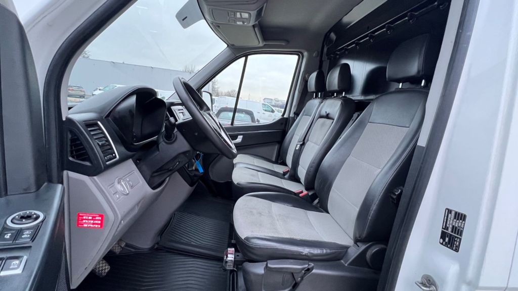 Hyundai H350