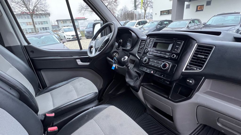Hyundai H350