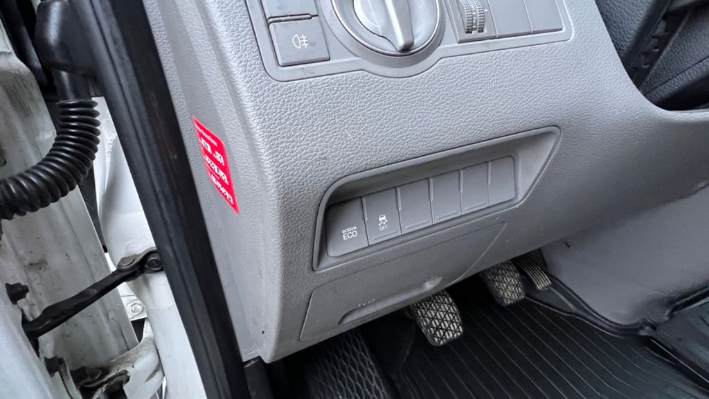 Hyundai H350