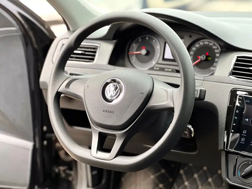 Volkswagen Santana