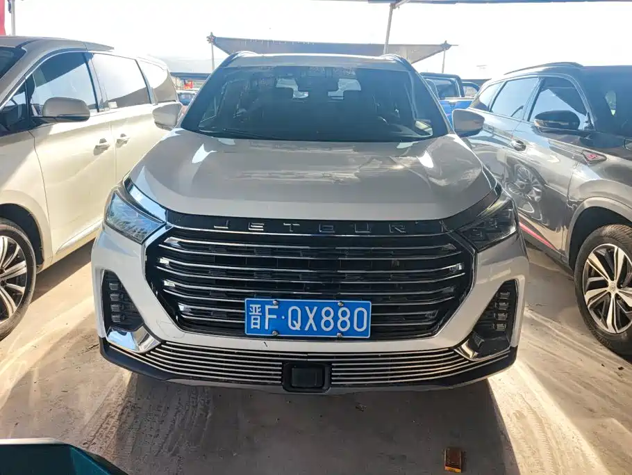 Jetour X90