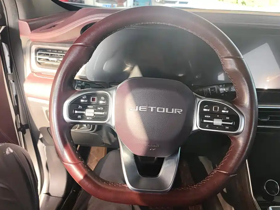 Jetour X90