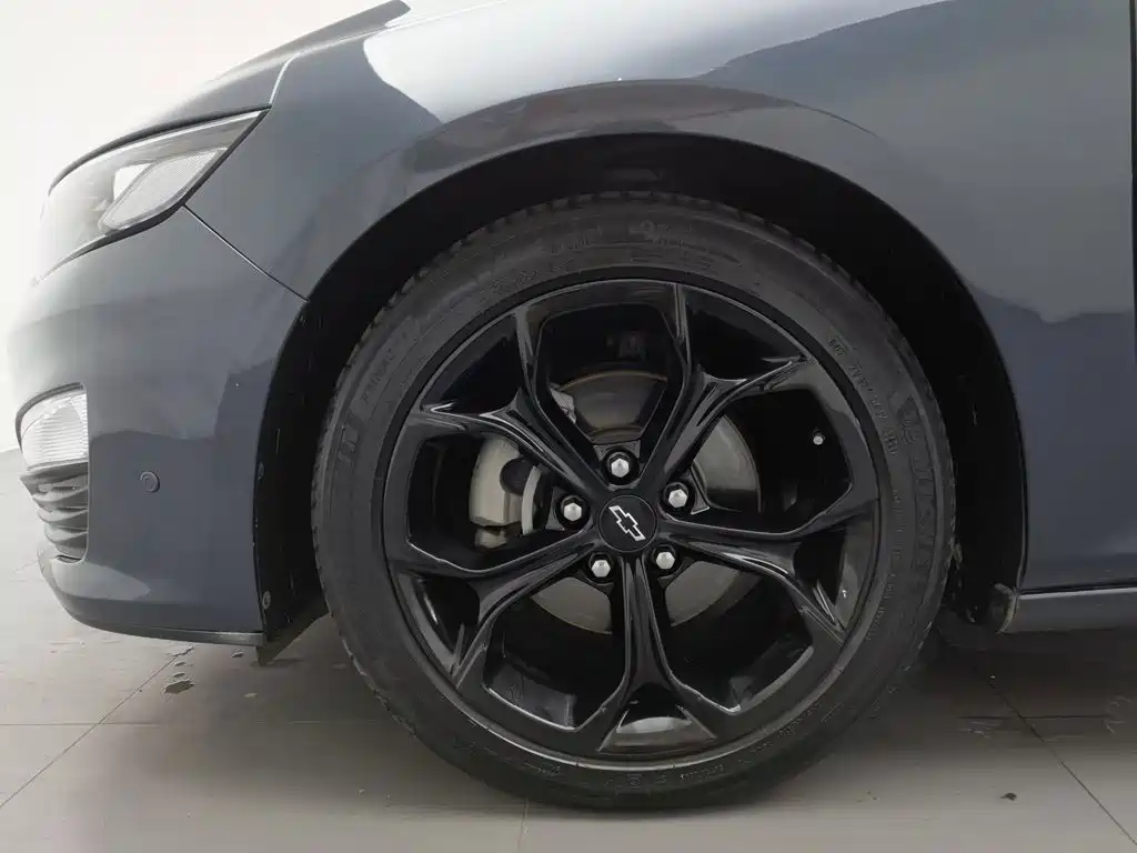 Chevrolet Malibu XL