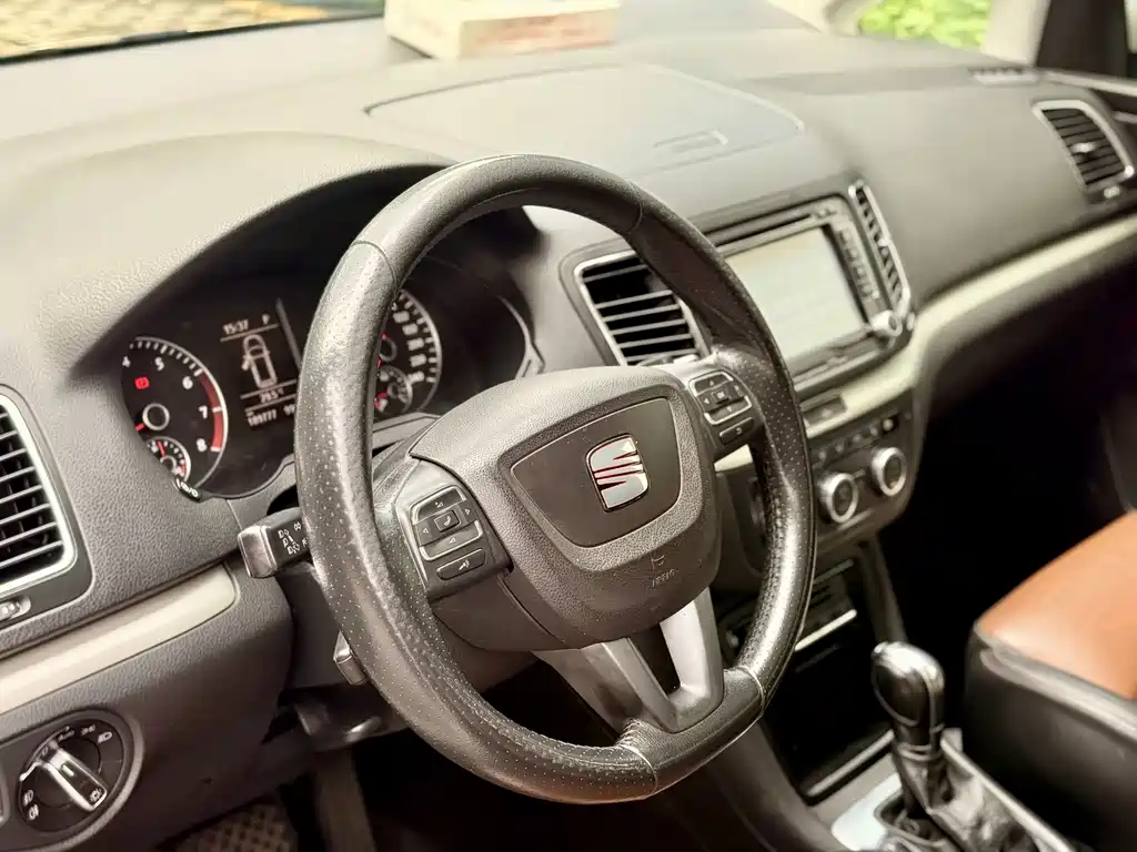 Volkswagen Sharan