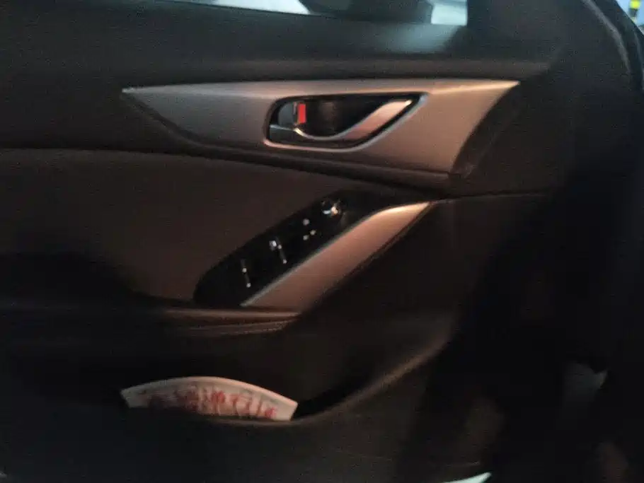 Mazda CX-4