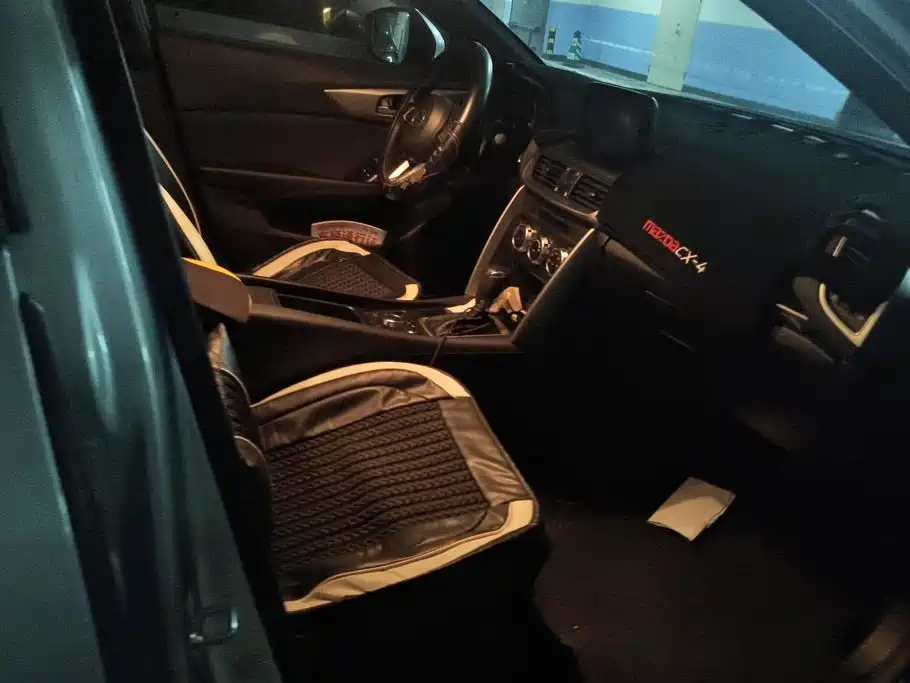 Mazda CX-4