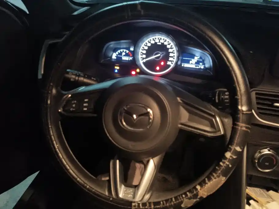 Mazda CX-4