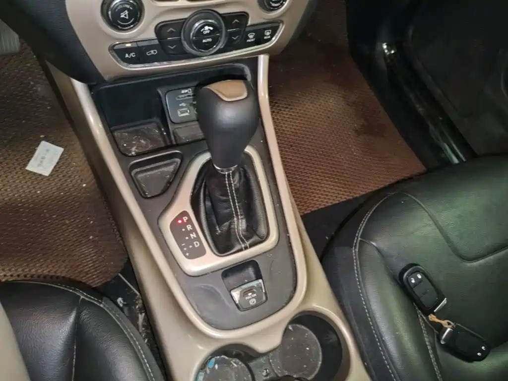 Jeep Cherokee
