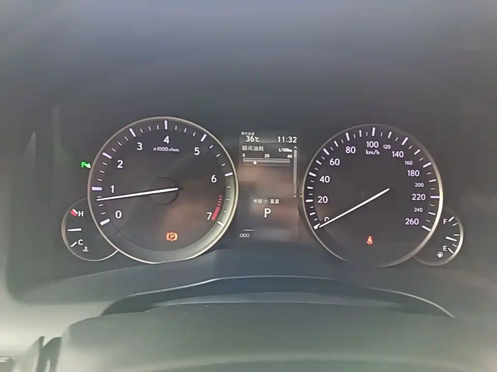 Lexus ES