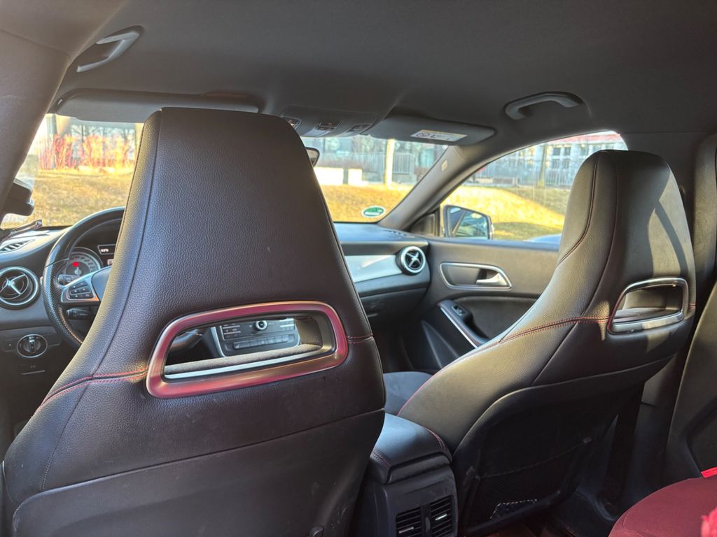 Mercedes-Benz CLA 180 Shooting Brake