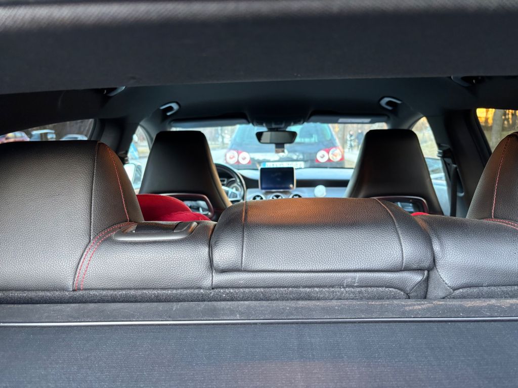 Mercedes-Benz CLA 180 Shooting Brake
