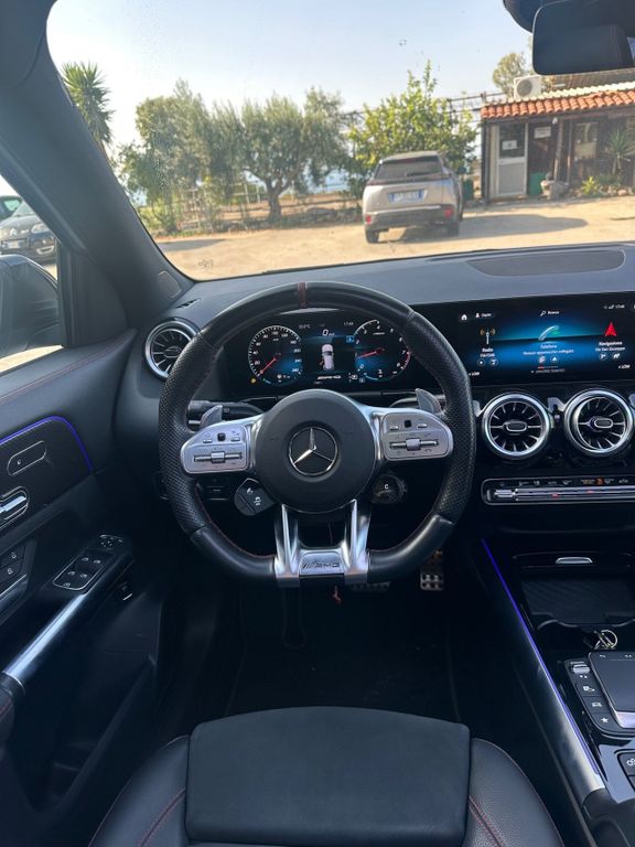 Mercedes-Benz GLA 35 AMG