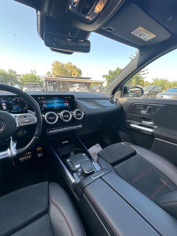 Mercedes-Benz GLA 35 AMG