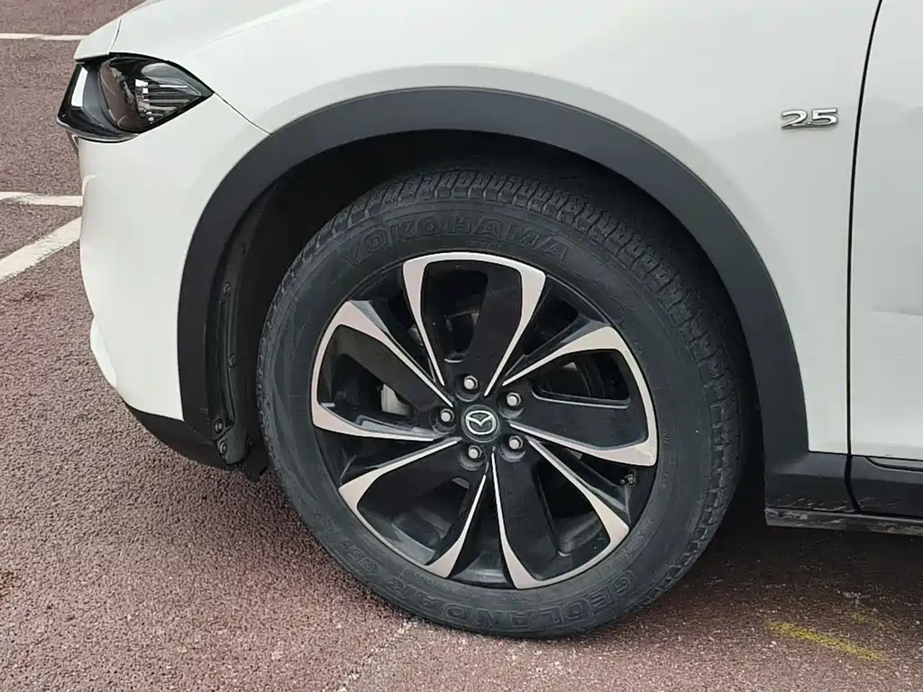 Mazda CX-4