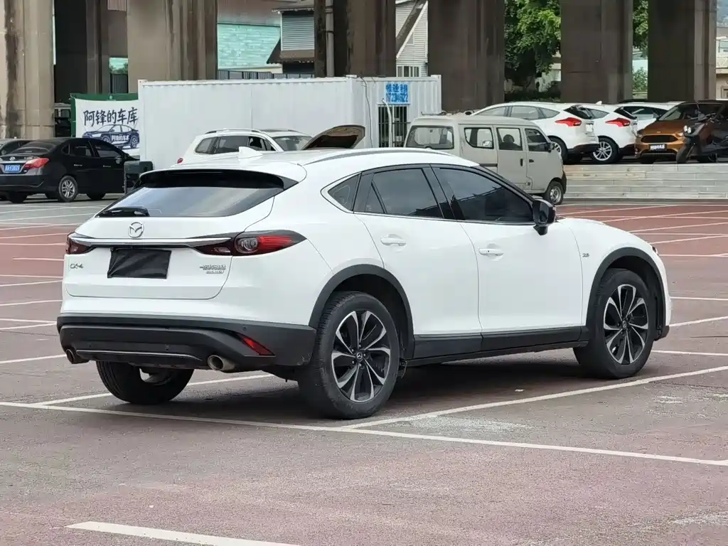 Mazda CX-4
