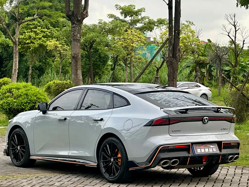 Changan UNI-V