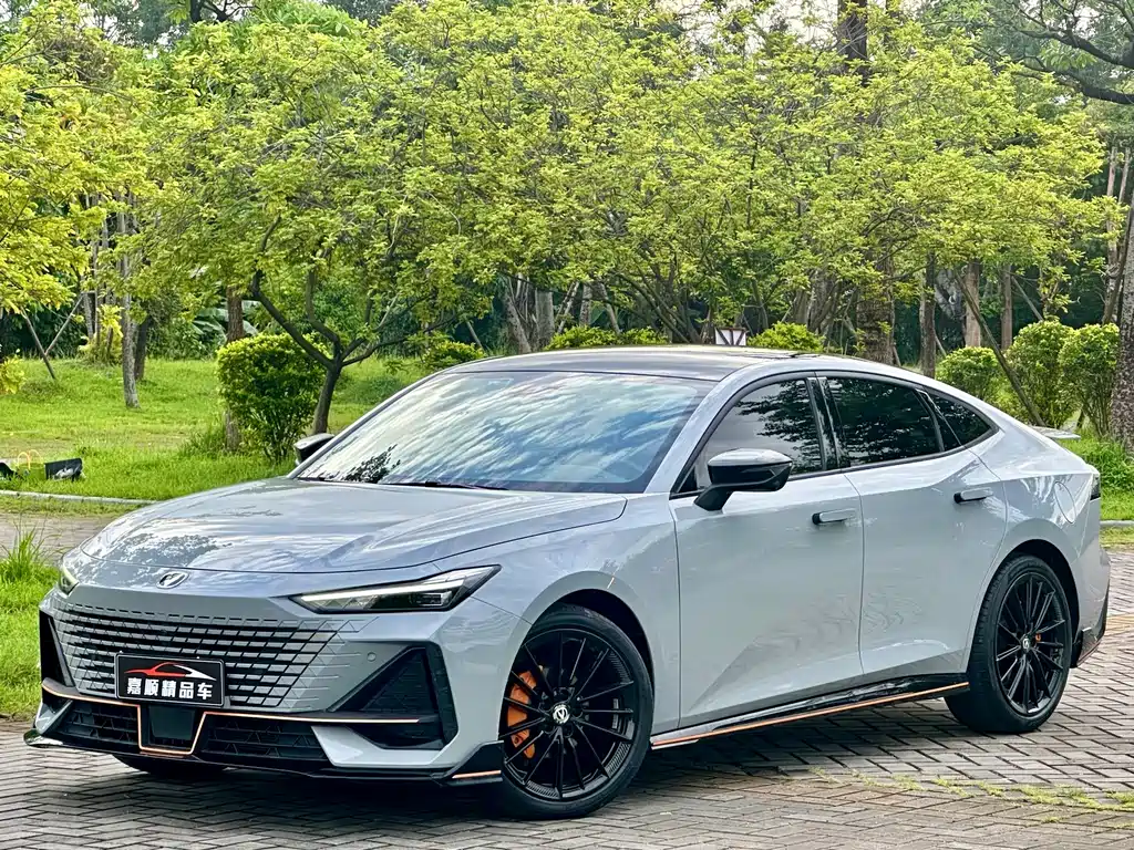 Changan UNI-V