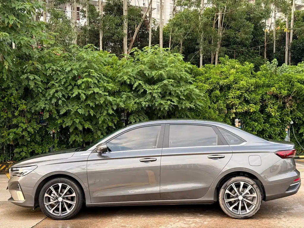 Geely Emgrand