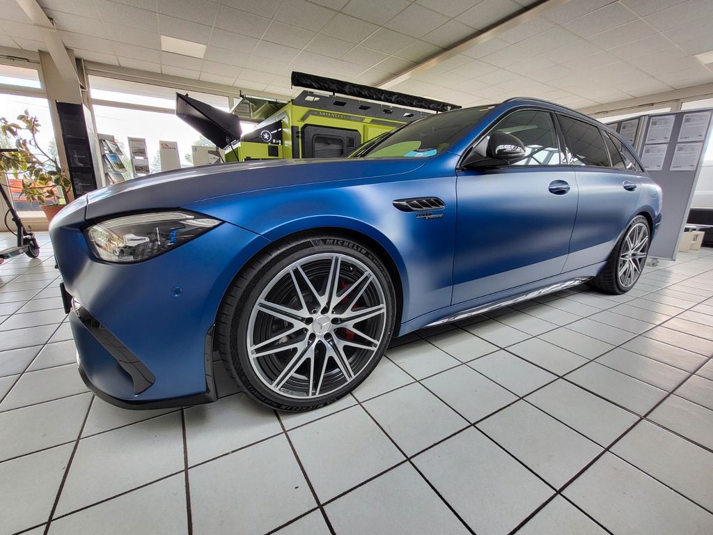 Mercedes-Benz C 63 AMG